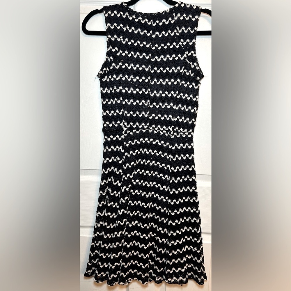 New York & Company Sleeveless Crochet Fit & Flare Dress- Navy/ White Size XS - Picture 2 of 6
